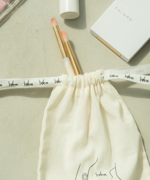 idem（イデム）の「idem gift bag S/コットン巾着ギフトバッグ（ポーチ・レディース・アイボリー・FREE）」の2枚目の写真