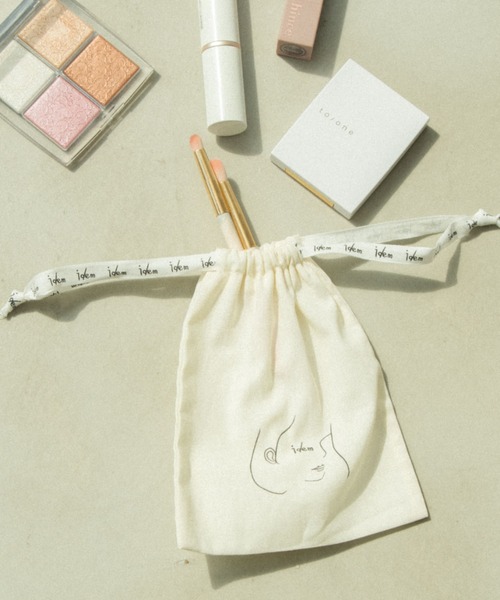 idem（イデム）の「idem gift bag S/コットン巾着ギフトバッグ（ポーチ・レディース・アイボリー・FREE）」の9枚目の写真