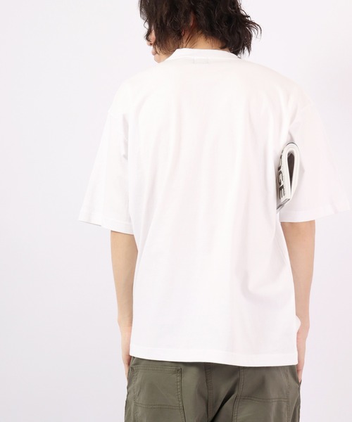 KRIFF MAYER(クリフメイヤー)の「KRIFF MAYER キャンプラビット半袖Tシャツ(Tシャツ/カットソー・メンズ・ベージュ/オフホワイト/グリーン/ホワイト系その他/グレー系その他/ベージュ系その他/チャコール・M/L)」の17枚目の写真