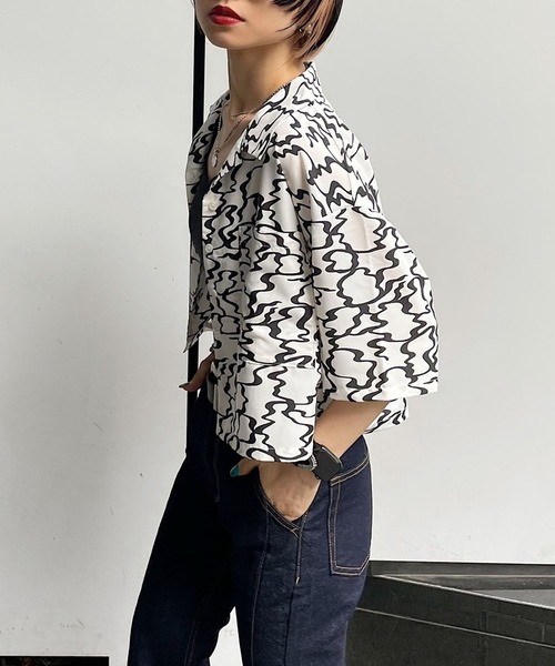 PAGEBOY（ページボーイ）の「ショート開襟アソートシャツ（シャツ/ブラウス・レディース・オフホワイト/ブラック/ブラック系その他/ターコイズブルー・FREE）」の15枚目の写真