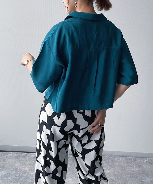 PAGEBOY（ページボーイ）の「ショート開襟アソートシャツ（シャツ/ブラウス・レディース・オフホワイト/ブラック/ブラック系その他/ターコイズブルー・FREE）」の19枚目の写真