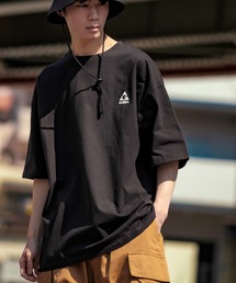 GERRY（ジェリー）の「【GERRY】別注 バックプリント ワンポイント 刺しゅう 半袖Tシャツ（Tシャツ/カットソー）」