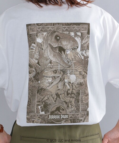 SHIPS(シップス)の「*SHIPS: <ジュラシックパーク> MOVIE プリント Tシャツ(Tシャツ/カットソー・メンズ・ホワイト/ブラック/ストーン/ホワイト系・SMALL/MEDIUM/LARGE/X-LARGE)」の2枚目の写真