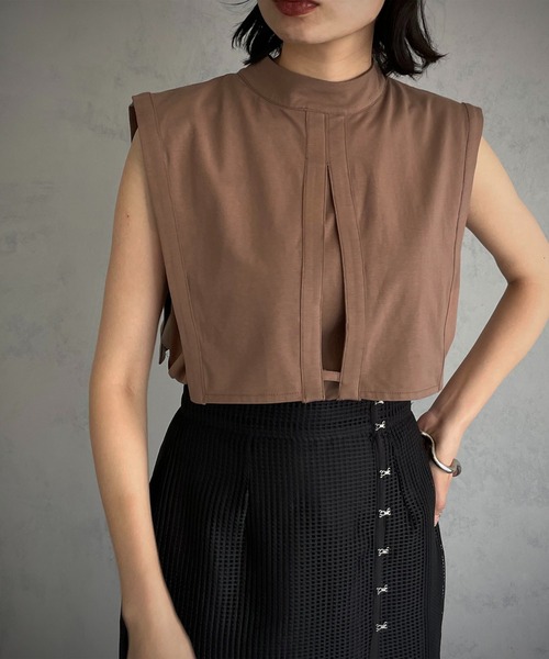 &g'aime（アンジェム）の「【&g’aime】ケープカットトップス（Tシャツ/カットソー・レディース・ブラック/モカ/グレイッシュベージュ・FREE）」の18枚目の写真