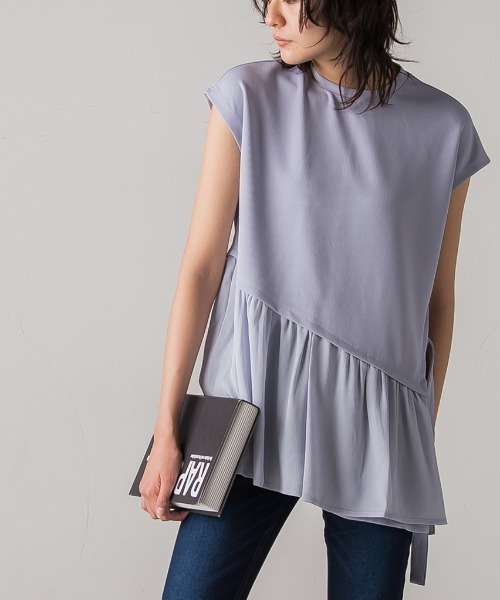 socolla（ソコラ）の「【socolla】楊柳アシメヘムドッキングプルオーバー（Tシャツ/カットソー・レディース・ベージュ/ピンク/ブルー/ブラウン/グレー・M）」の5枚目の写真