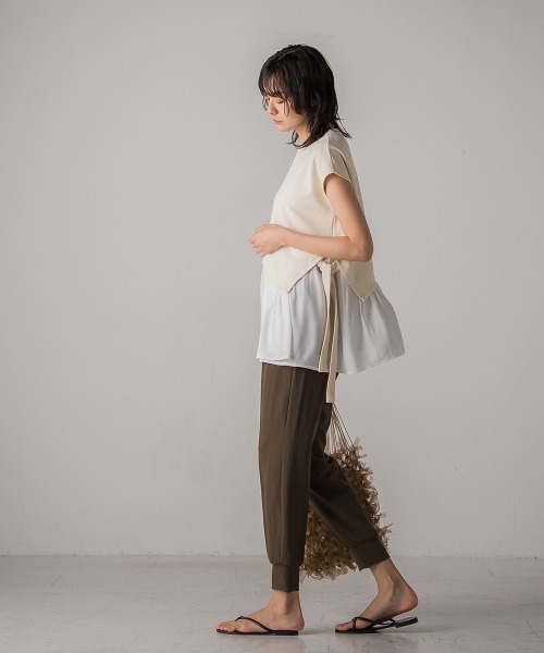 socolla（ソコラ）の「【socolla】楊柳アシメヘムドッキングプルオーバー（Tシャツ/カットソー・レディース・ベージュ/ピンク/ブルー/ブラウン/グレー・M）」の12枚目の写真