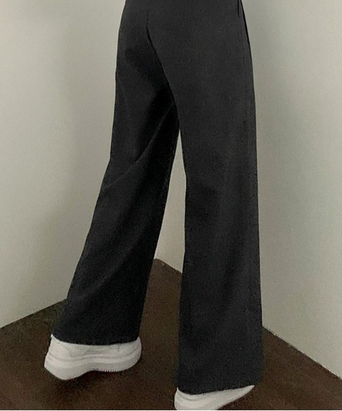 BEIDELLI（ベイデリー）の「[BELLIDE MADE] ピンタック2ボタンスラックス（スラックス・レディース・ブラック/チャコールグレー/ベージュ・MEDIUM/LARGE/SMALL）」の12枚目の写真