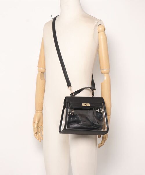 KOBE LETTUCE(コウベレタス)の「インナーポーチ付きゴールド金具フラップクリアバッグ(ハンドバッグ・レディース・ブラック/キャメル/サックスブルー/ホワイト・FREE)」の5枚目の写真