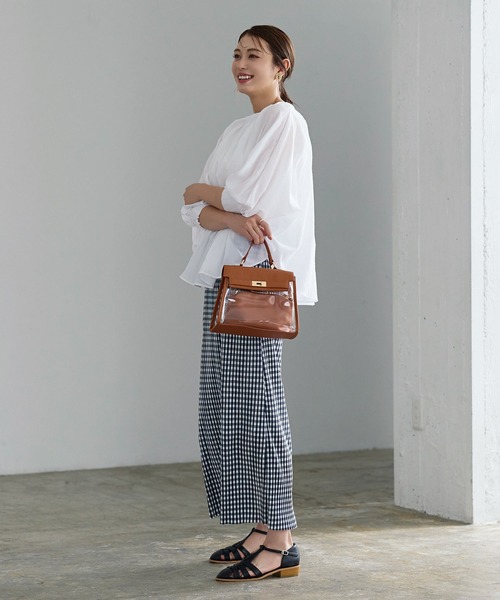 KOBE LETTUCE（コウベレタス）の「インナーポーチ付きゴールド金具