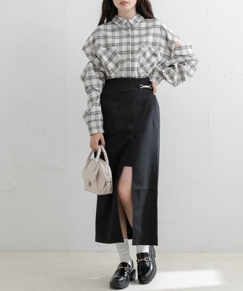 OLIVE des OLIVE（オリーブデオリーブ）の「レイヤードラップ風ビットスリットスカート（スカート・レディース・チャコールグレー/ブラック/ブラウン・FREE）」の10枚目の写真