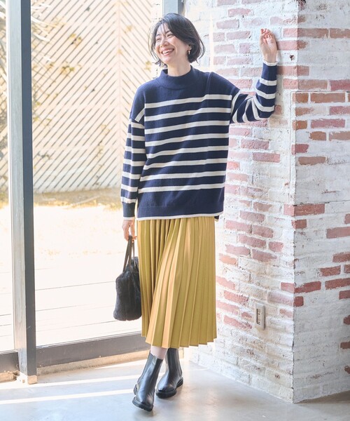 ANY(エニィ)の「【14色展開/洗える】ウーリッシュ プリーツスカート(スカート・レディース・アイボリー系/グリーン系/ワイン系/オレンジ系/ネイビー系/ネイビー系6/グリーン系6/グレー系5/アイボリー系5/ブラウン系6/ブラウン系5/イエロー系/ブルー系/ピーコックグリーン系・2/3/1)」の12枚目の写真