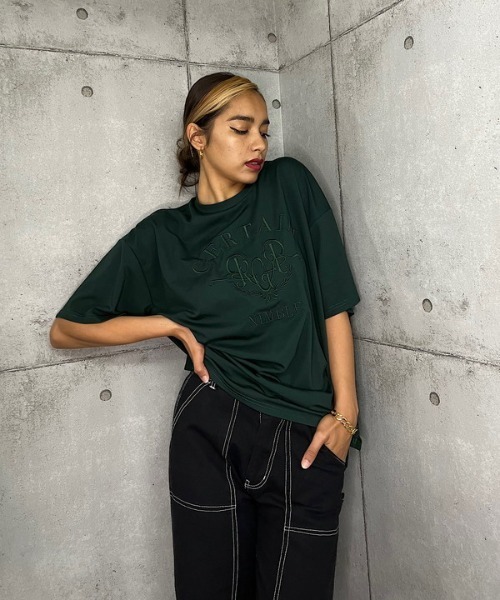 ROGER AND RAW（ロジャーアンドロウ）の「Embroidery T（Tシャツ/カットソー・レディース・ホワイト/ブラック/グリーン・MEDIUM）」の11枚目の写真