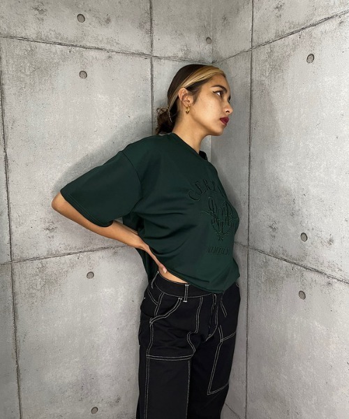 ROGER AND RAW（ロジャーアンドロウ）の「Embroidery T（Tシャツ/カットソー・レディース・ホワイト/ブラック/グリーン・MEDIUM）」の22枚目の写真