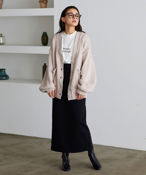 KOBE LETTUCE（コウベレタス）の「ポケット付きチュニック丈ニットカーディガン（カーディガン/ボレロ・レディース・ブラック/パープル/ピンク/ブルー/ベージュ系・FREE）」の6枚目の写真