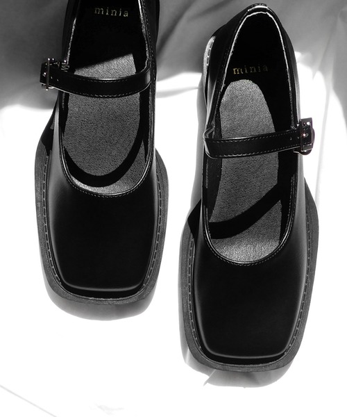 minia（ミニア）の「メリージェーンシューズ　◆（パンプス・レディース・ブラック/ブラウン/シルバー/アイボリー・LL/S/M/L）」の17枚目の写真