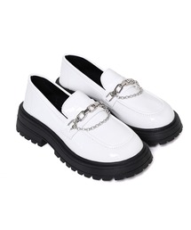 minsobi（ミンソビ）の「厚底チェーンローファー（ローファー）」