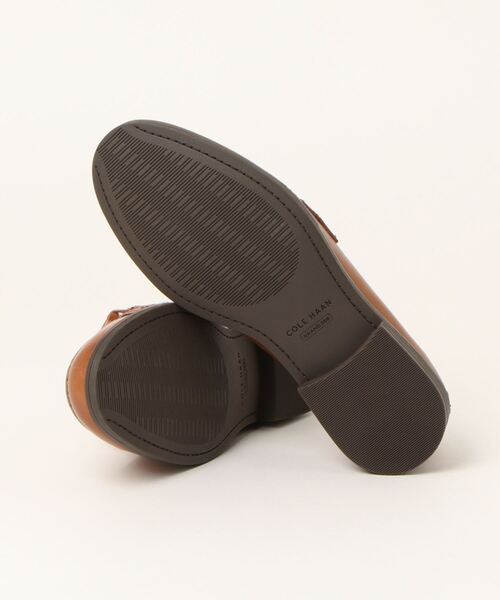 COLE HAAN（コールハーン）の「スタッシ チェーン ローファー womens 