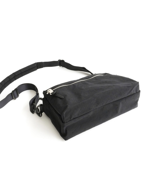 STANDARD SUPPLY（スタンダードサプライ）の「SHRINK NYLON