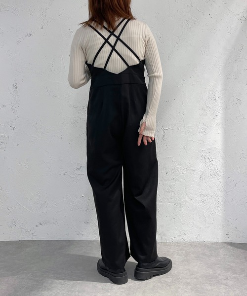 apres jour mignon(アプレジュールミニョン)の「バッククロスサロペット【ZOZOTOWN限定アイテム】(サロペット/オーバーオール・レディース・ブラック/ダークブラウン・X-LARGE/MEDIUM/SMALL)」の17枚目の写真