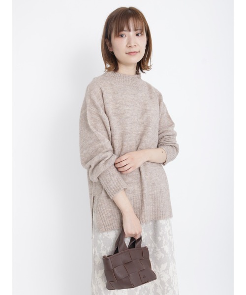 Samansa Mos2 blue（サマンサモスモスブルー）の「ヤクタッチモックネックニット（ニット/セーター・レディース・イエロー/サックスブルー/ベージュ/キナリ/ミント・ﾌﾘ-）」の3枚目の写真