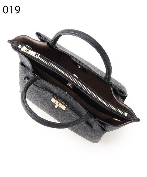 UNTITLED（アンタイトル）の「◆【セレモニー】ベルト付きソフトショルダー（ショルダーバッグ・レディース・ベージュ/ブラック・99）」の7枚目の写真