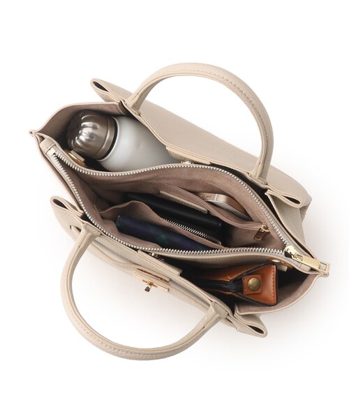 UNTITLED（アンタイトル）の「◆【セレモニー】ベルト付きソフトショルダー（ショルダーバッグ・レディース・ベージュ/ブラック・99）」の10枚目の写真