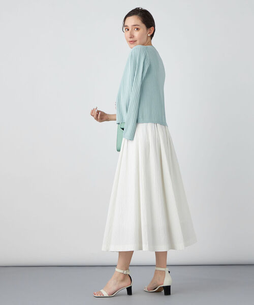 NOLLEY’S Sophi（ノーリーズソフィ）の「リップルタックフレアースカート（スカート・レディース・ホワイト/イエロー/サックスブルー・36/38/34）」の7枚目の写真