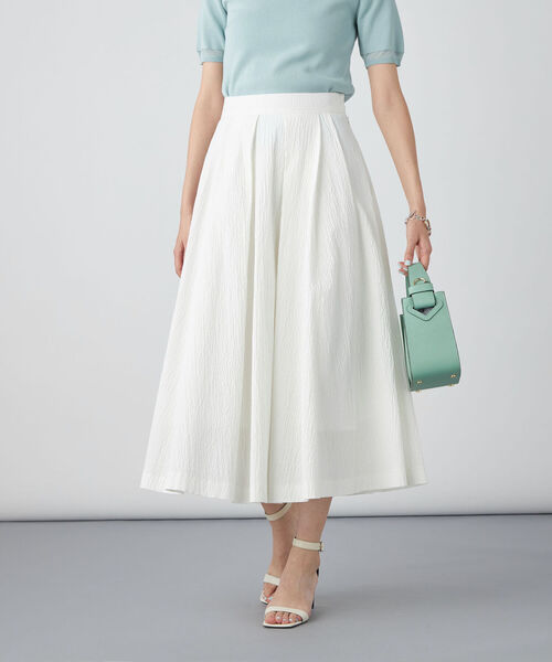 NOLLEY’S Sophi（ノーリーズソフィ）の「リップルタックフレアースカート（スカート・レディース・ホワイト/イエロー/サックスブルー・36/38/34）」の9枚目の写真