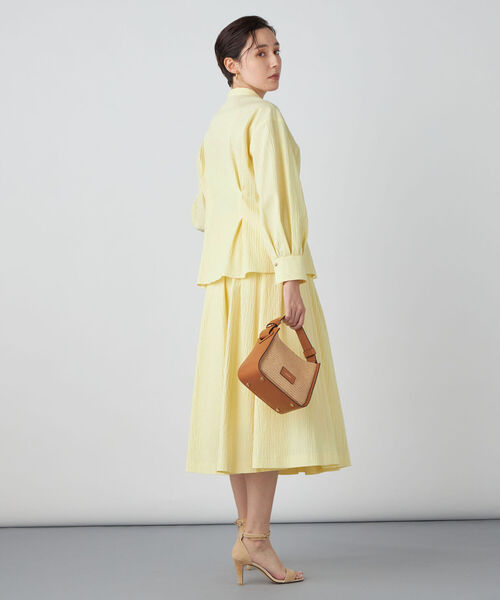 NOLLEY’S Sophi（ノーリーズソフィ）の「リップルタックフレアースカート（スカート・レディース・ホワイト/イエロー/サックスブルー・36/38/34）」の14枚目の写真