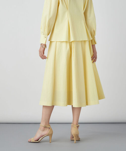 NOLLEY’S Sophi（ノーリーズソフィ）の「リップルタックフレアースカート（スカート・レディース・ホワイト/イエロー/サックスブルー・36/38/34）」の20枚目の写真