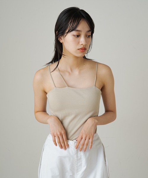 earthy（アーシー）の「earthy_オーガニックコットンカップ付き3ストラップキャミソール（キャミソール・レディース・ブラック/オフホワイト/グレー/ホワイト・S/M）」の9枚目の写真