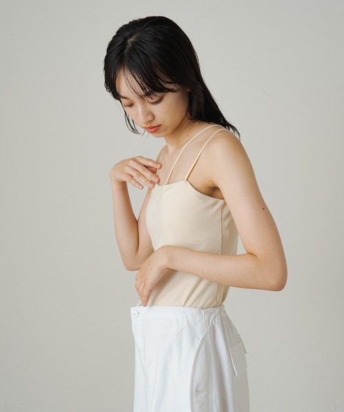 earthy（アーシー）の「earthy_オーガニックコットンカップ付き3ストラップキャミソール（キャミソール・レディース・ブラック/オフホワイト/グレー/ホワイト・S/M）」の15枚目の写真