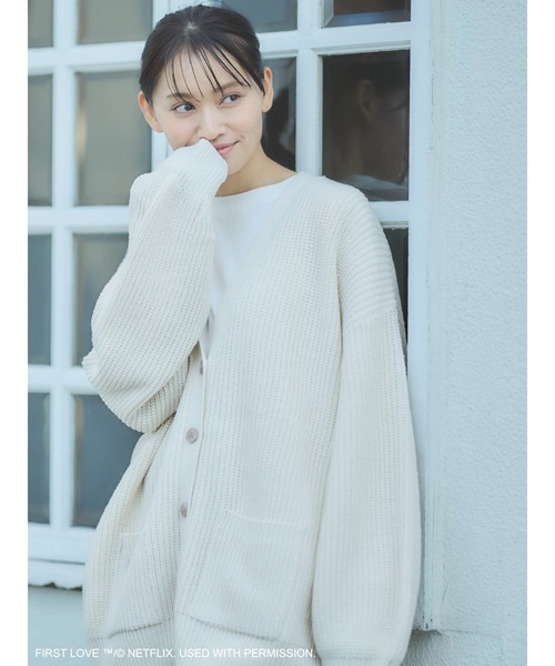 Green Parks（グリーンパークス）の「□First LoveVネック