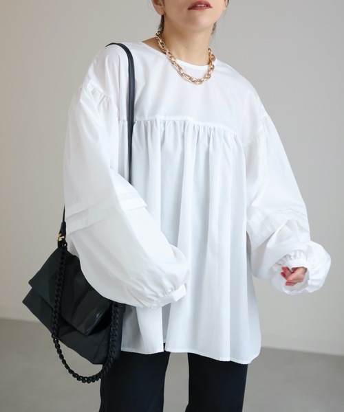 ap retro(アプレトロ)の「ボリュームスリーブチュニックブラウス バックリボンブラウス(シャツ/ブラウス・レディース・ホワイト/ブラック・FREE)」の3枚目の写真