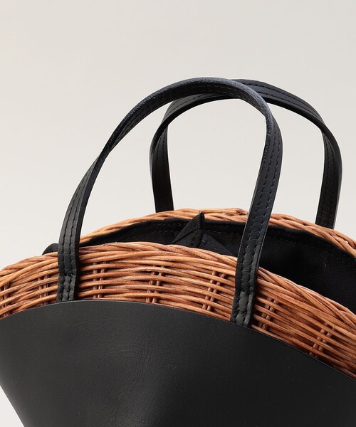 Aresense(アーセンス)の「BAGMATI/バグマティー Leather × Wicker Bag/レザー×籐 かごバッグ(かごバッグ・レディース・ブラック・ONE SIZE)」の3枚目の写真
