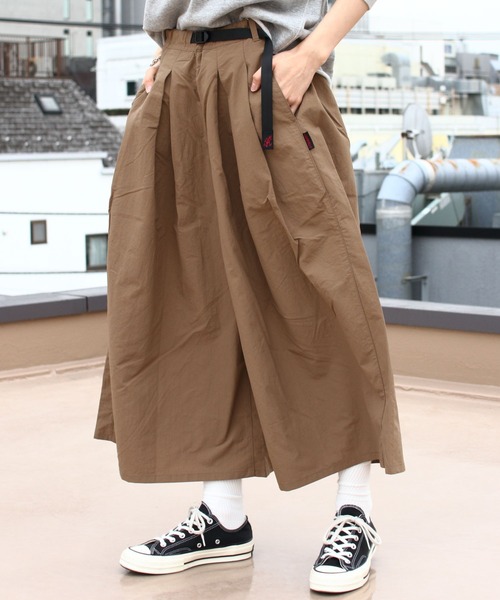 Gramicci（グラミチ）の「GRAMICCI/グラミチ　ナイロンフレアパンツ　NYLON FLARE PANT　GLP3-S2030（その他パンツ・レディース・ブルー/ブラック/タン・M）」の4枚目の写真