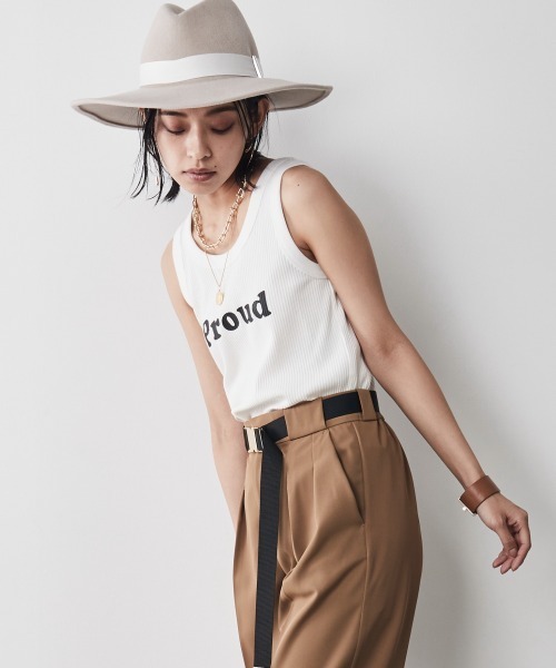 CHIC STYLE（シックスタイル）の「＜大きいサイズ＞ロゴプリントタンクトップ シックスタイル（タンクトップ・レディース・オフホワイト/ブラック・L/3L/4L/LL/5L）」の2枚目の写真