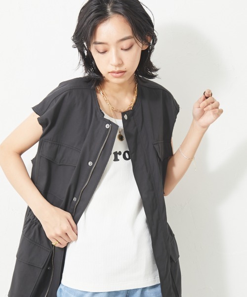 CHIC STYLE（シックスタイル）の「＜大きいサイズ＞ロゴプリントタンクトップ シックスタイル（タンクトップ・レディース・オフホワイト/ブラック・L/3L/4L/LL/5L）」の21枚目の写真