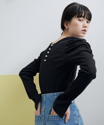 【サステナブル・WEB限定】パールボタンパフスリーブプルオーバー