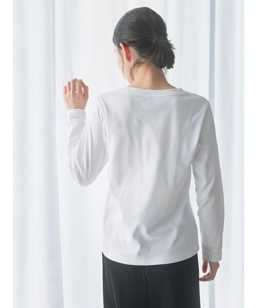 AMERICAN HOLIC（アメリカンホリック）の「Daily!　クルーネック長袖カットプルオーバー（Tシャツ/カットソー・レディース・オフホワイト・S/M/L）」の6枚目の写真