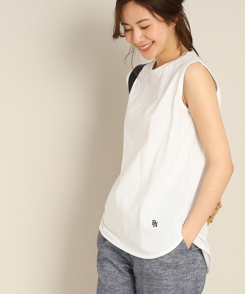 Dessin（デッサン）の「【洗える】シャツテールスリーブレスカットソー<XS~L>（Tシャツ/カットソー・レディース・ネイビー/ブルー/チャコールグレー/ホワイト系/ブラック/ダークウッド/モスグリーン・00/01/02/03）」の11枚目の写真
