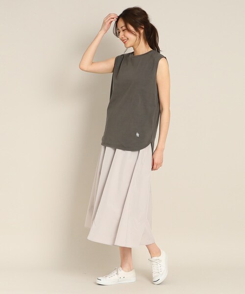 Dessin（デッサン）の「【洗える】シャツテールスリーブレスカットソー<XS~L>（Tシャツ/カットソー・レディース・ネイビー/ブルー/チャコールグレー/ホワイト系/ブラック/ダークウッド/モスグリーン・00/01/02/03）」の12枚目の写真