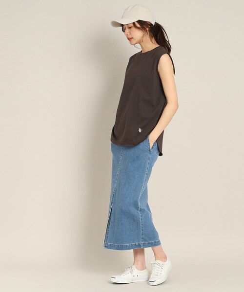Dessin（デッサン）の「【洗える】シャツテールスリーブレスカットソー<XS~L>（Tシャツ/カットソー・レディース・ネイビー/ブルー/チャコールグレー/ホワイト系/ブラック/ダークウッド/モスグリーン・00/01/02/03）」の20枚目の写真