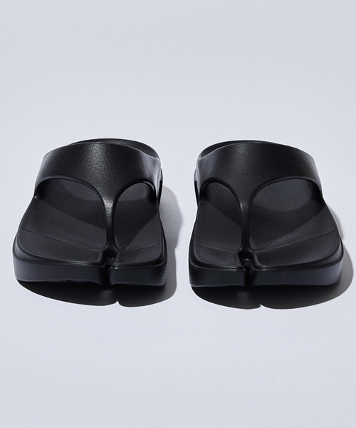 JOURNAL STANDARD(ジャーナルスタンダード)の「【Paes/ぺイズ】Flip Flop(サンダル・メンズ・ブラック/タン・25cm/26cm/27cm)」の5枚目の写真