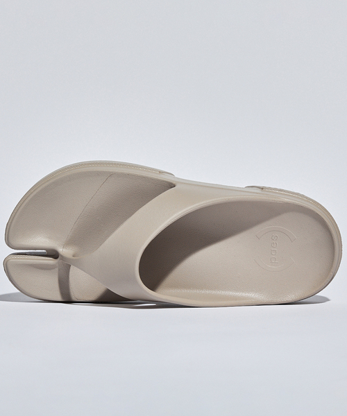 JOURNAL STANDARD(ジャーナルスタンダード)の「【Paes/ぺイズ】Flip Flop(サンダル・メンズ・ブラック/タン・25cm/26cm/27cm)」の16枚目の写真