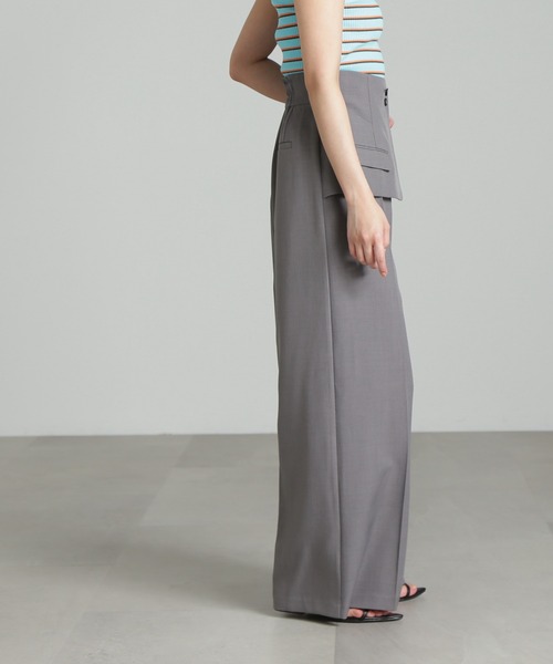 FREE'S MART(フリーズマート)の「【WEB限定】《コレクション》フラップ付きワイドパンツ(スラックス・レディース・グレー・SMALL/MEDIUM)」の3枚目の写真