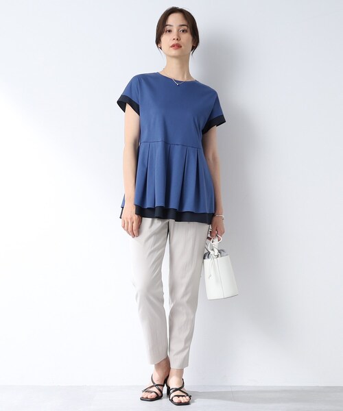 INDIVI(インディヴィ)の「◆【洗える/日本製/異素材ドッキング】ペプラムティアードカットソー(Tシャツ/カットソー・レディース・ブラック/ブルー/ホワイト・15 /38/05/13/19)」の16枚目の写真