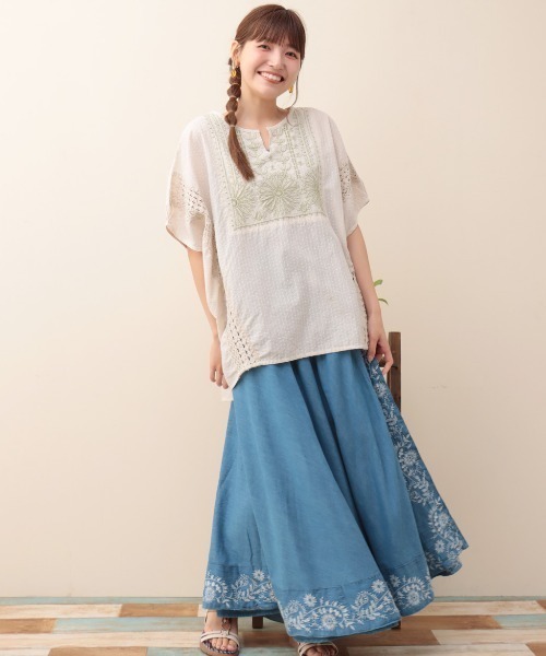 チチカカ(チチカカ)の「Shanti Shanti 刺繍デニムラップスカート【WEB限定】(デニムスカート・レディース・ブルー・FREE)」の4枚目の写真