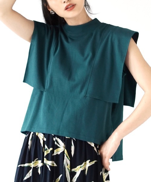 e-zakkamania stores(イーザッカマニアストアーズ)の「ケープ風カットプルオーバー(Tシャツ/カットソー・レディース・グリーン/ブラック/オフホワイト・M)」の3枚目の写真