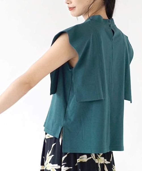 e-zakkamania stores(イーザッカマニアストアーズ)の「ケープ風カットプルオーバー(Tシャツ/カットソー・レディース・グリーン/ブラック/オフホワイト・M)」の12枚目の写真